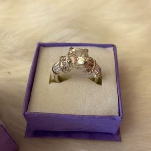 Sterling silver sparkly engagement ring!
